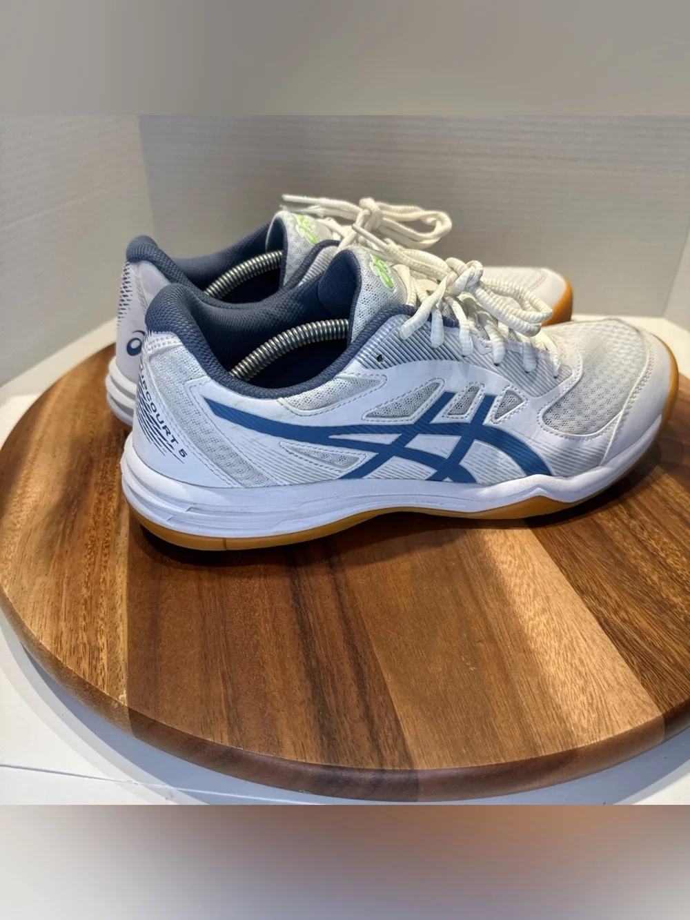 Asics Indoor Sport Shoes UPCOURT 5 White/Denim Blue 1071A086.104 Men’s Size 10.5